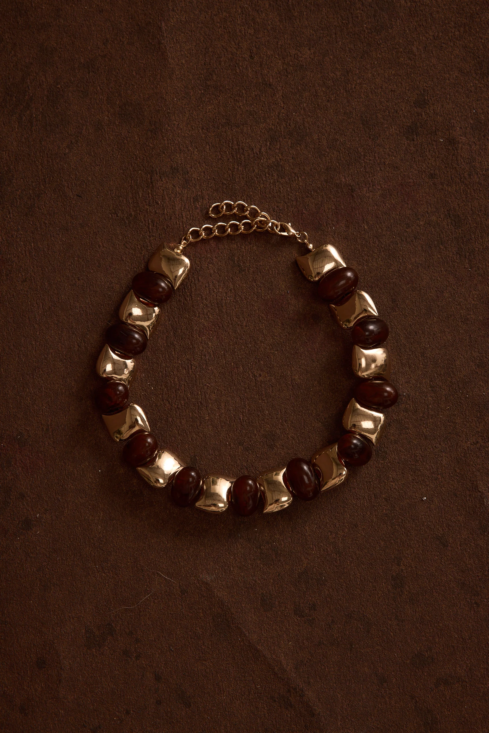 Alizae Stone and Gold Choker - Image 2