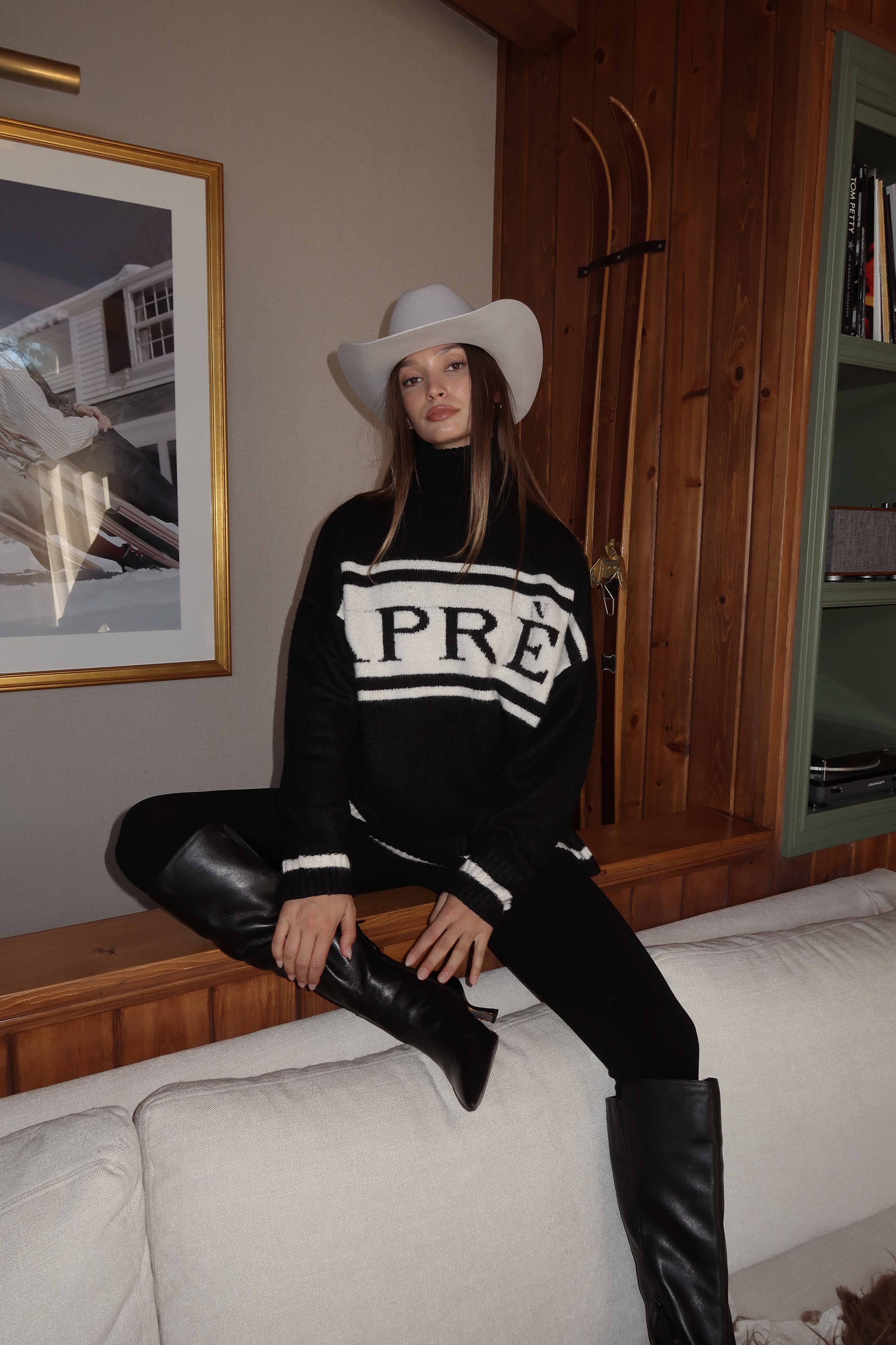 Apres Black and White Turtleneck Sweater - Image 15