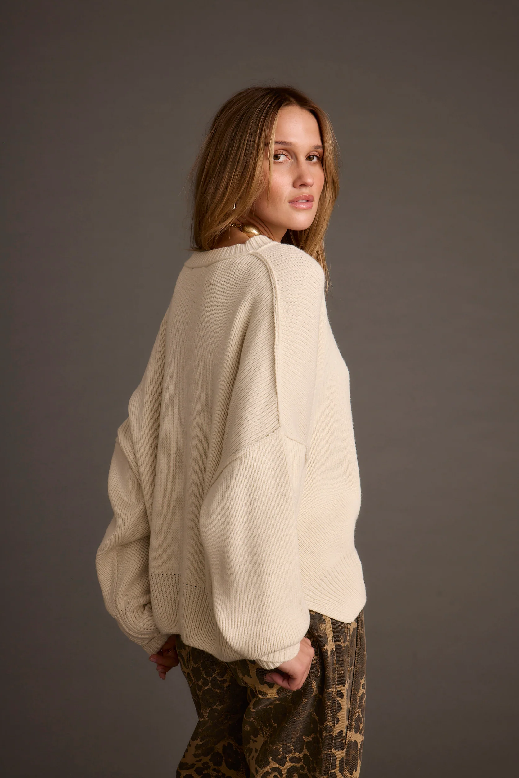Chelsea Cream Sweater - Image 3