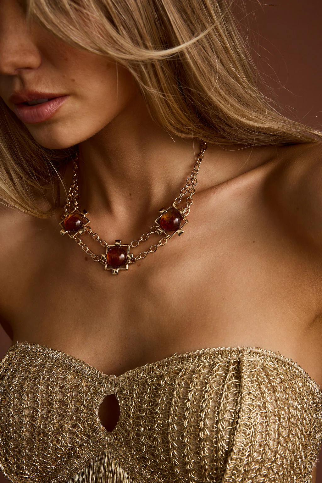 Coralli Amber Stone Choker - Image 3