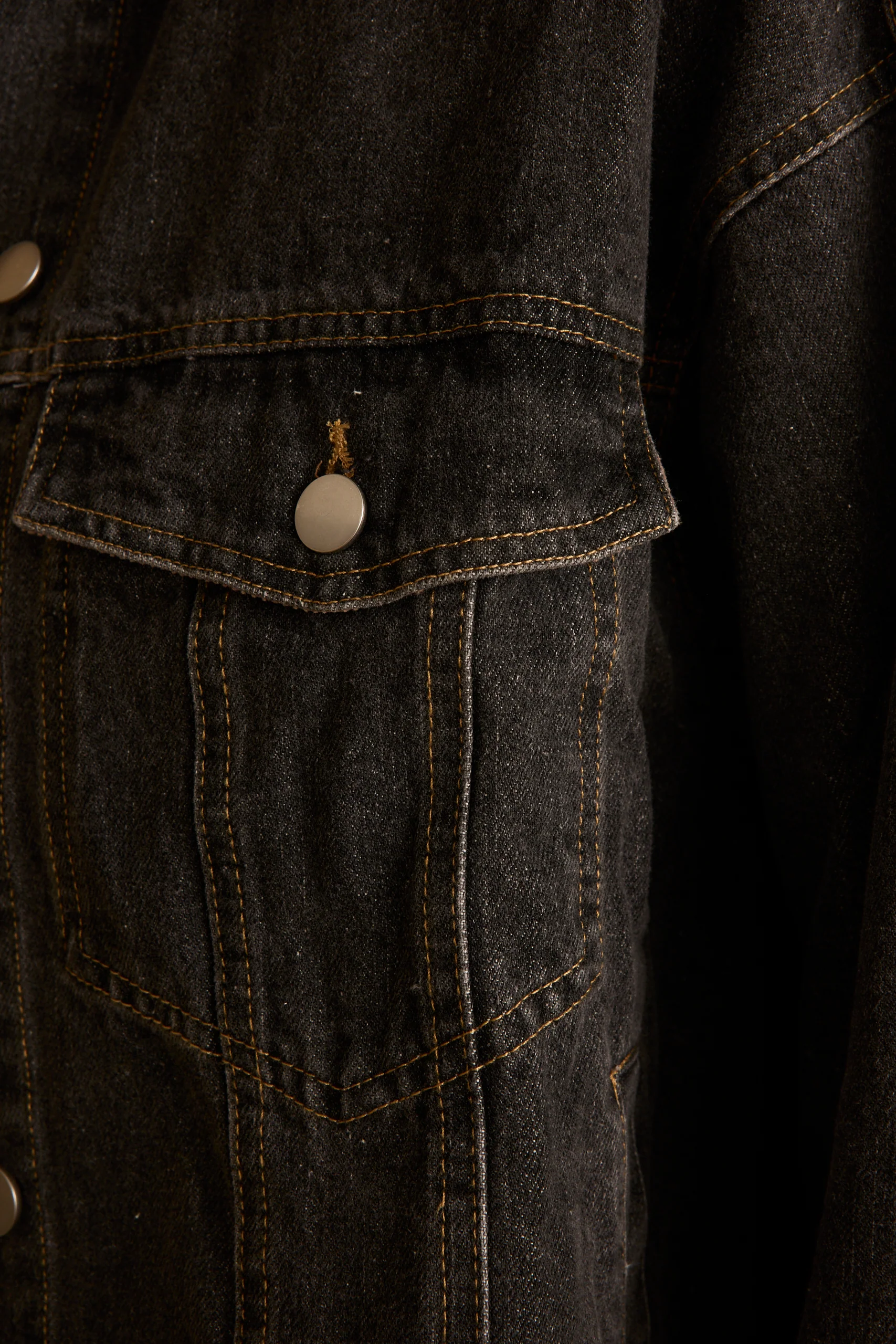Hayes Washed Black Denim Barn Jacket - Image 6