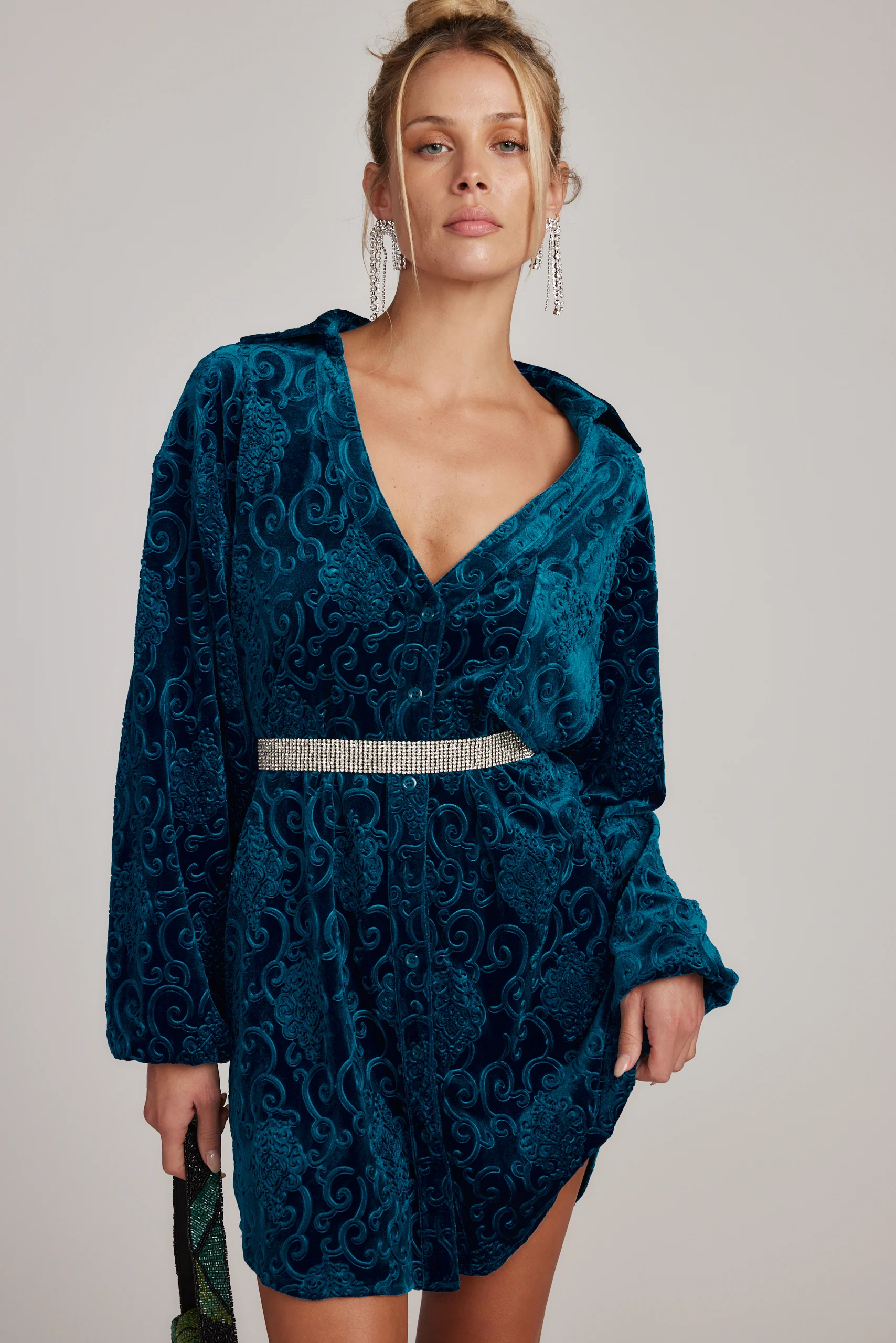 Kali Blue Long Sleeve Velvet Dress - Image 5