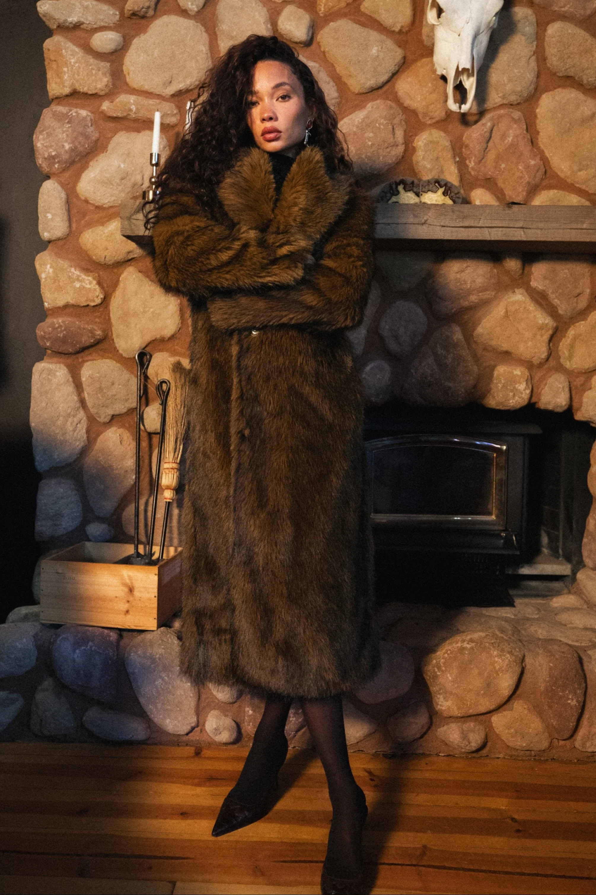 Manhattan Brown Faux Fur Coat - Image 7