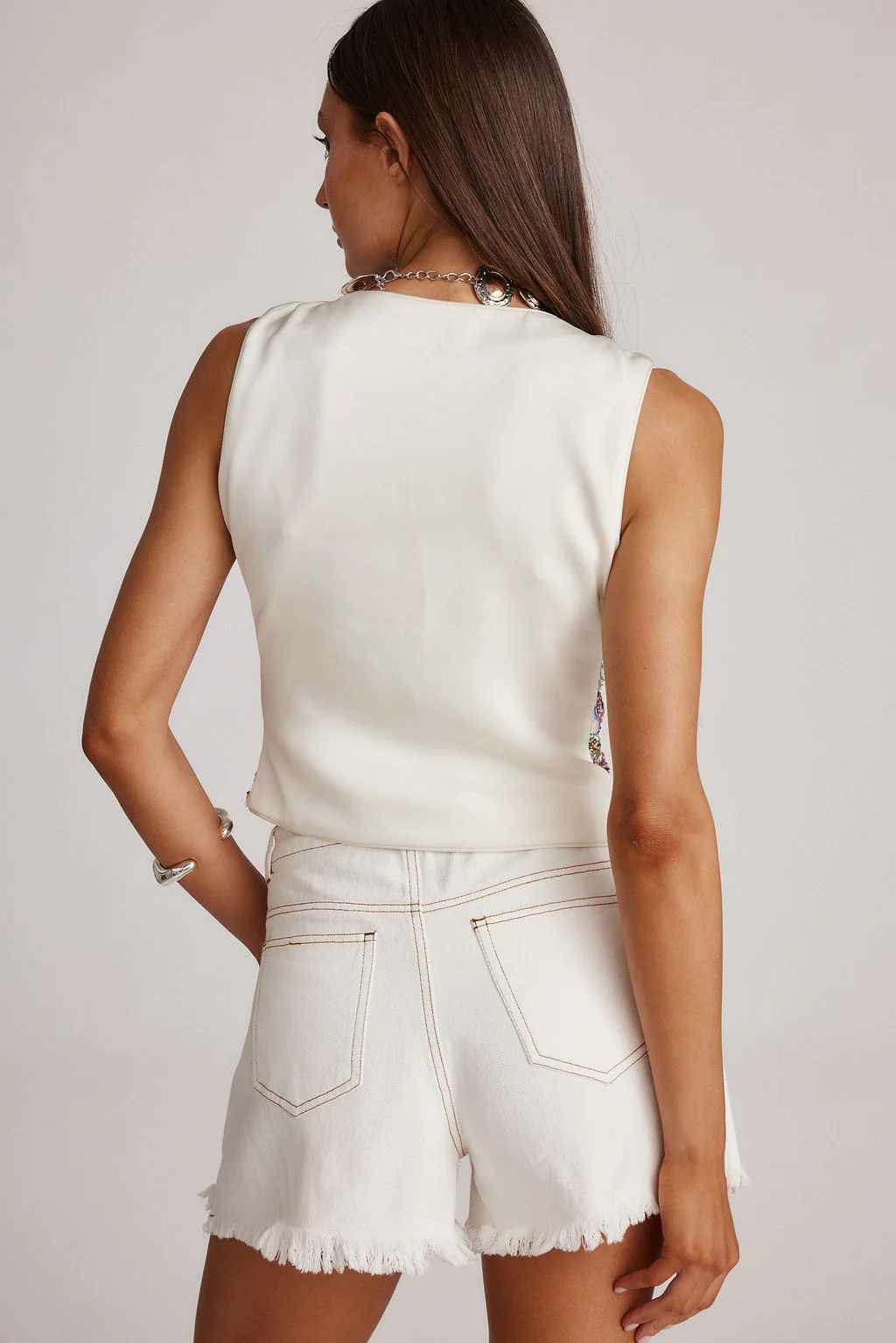 Nixie Mulitcolor Sequin Vest - Image 2