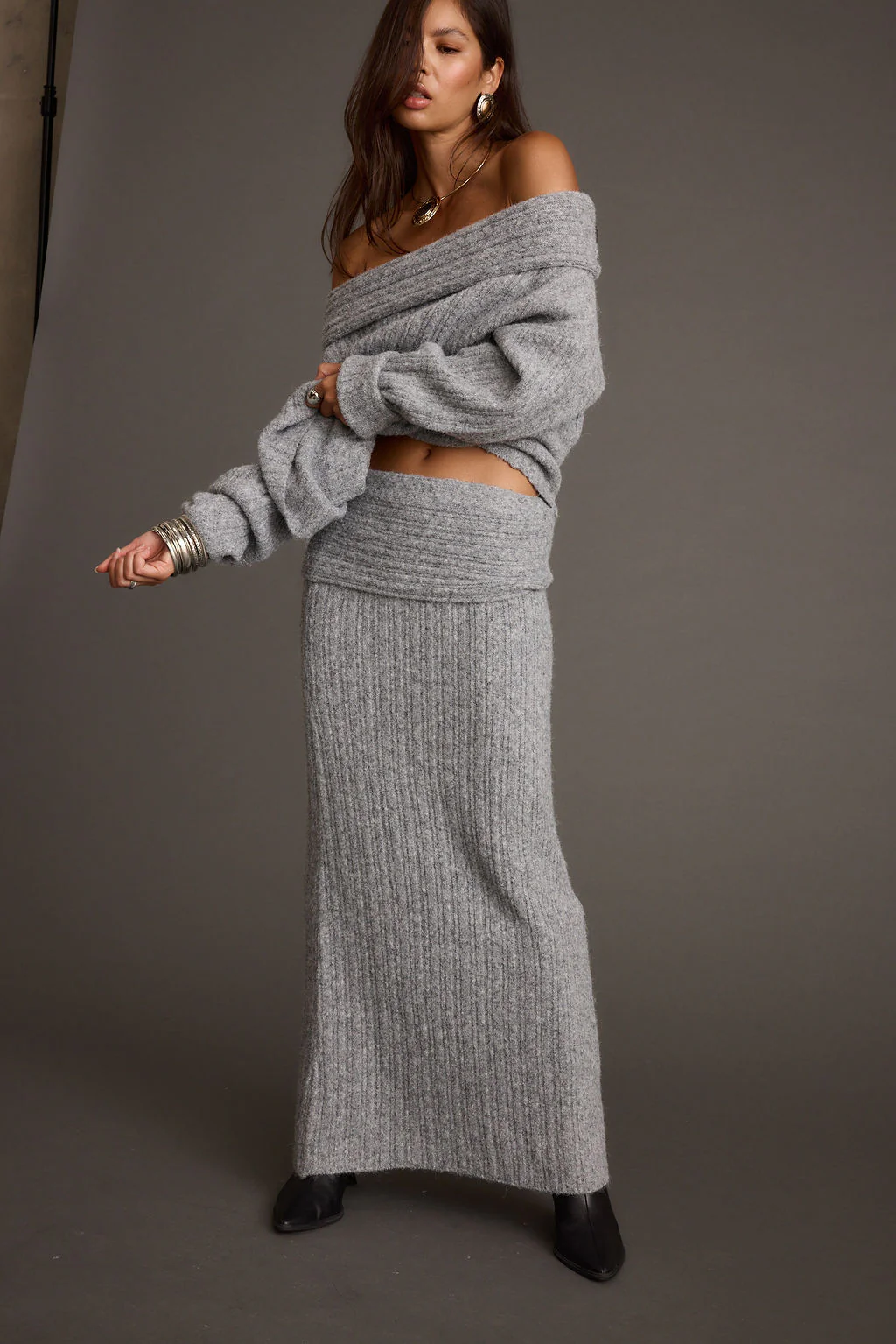 Pamela Heather Grey Sweater Maxi Skirt - Image 6