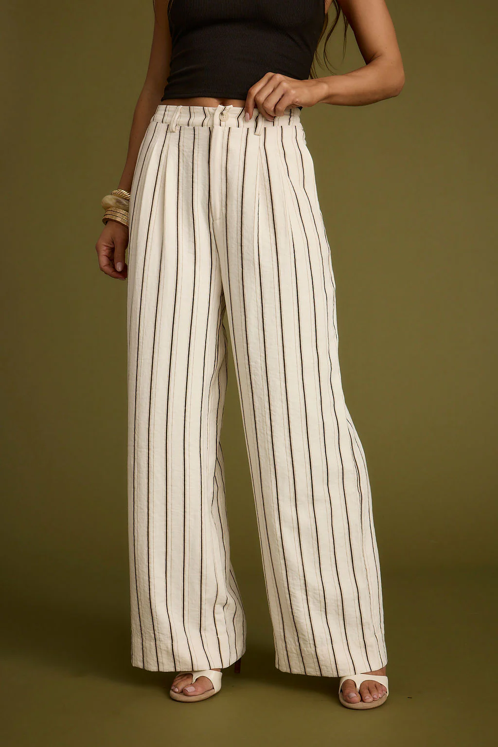 Shop the Look: 1 Pant 2 ways - Image 5