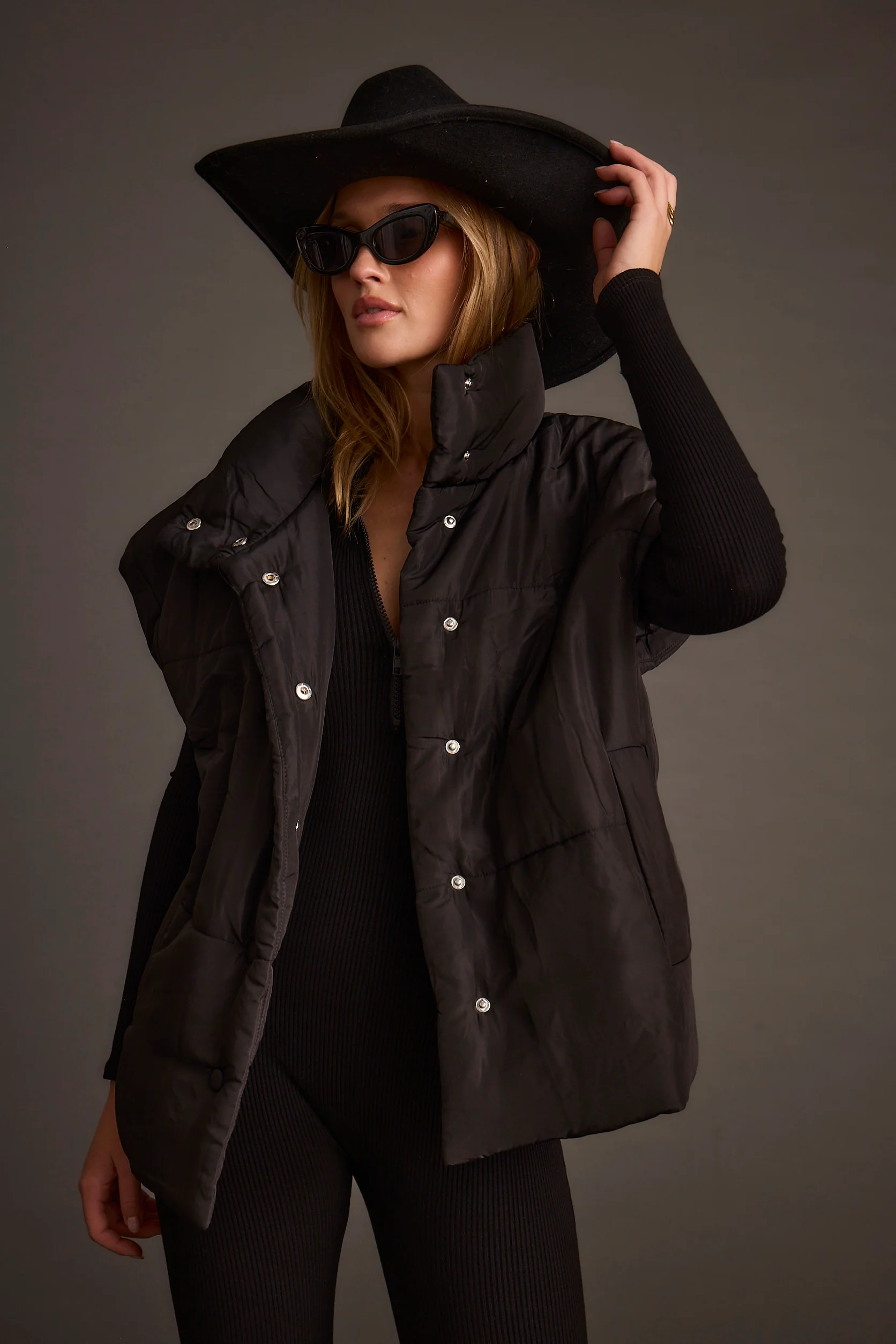 Summit Black Puffer Vest - Image 7
