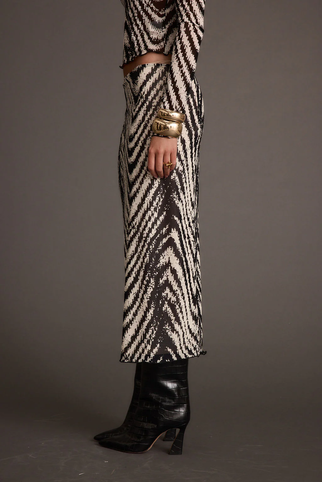 Taryn Zebra Mesh Midi Skirt - Image 7