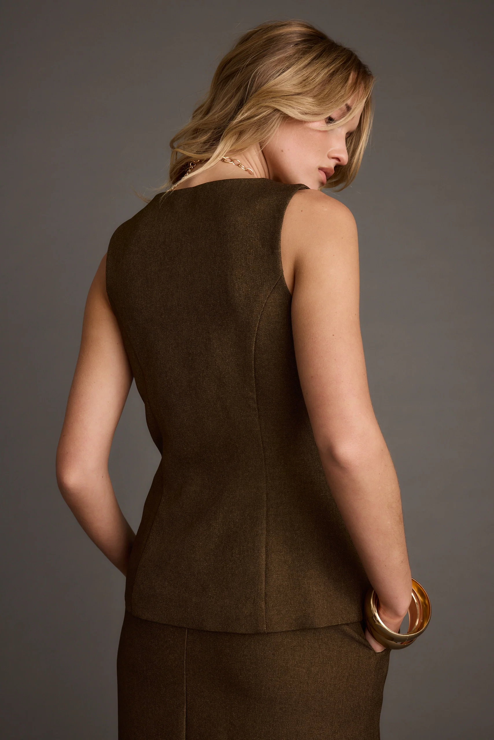 Tory Mocha Twill Button Front Sleeveless Top - Image 3