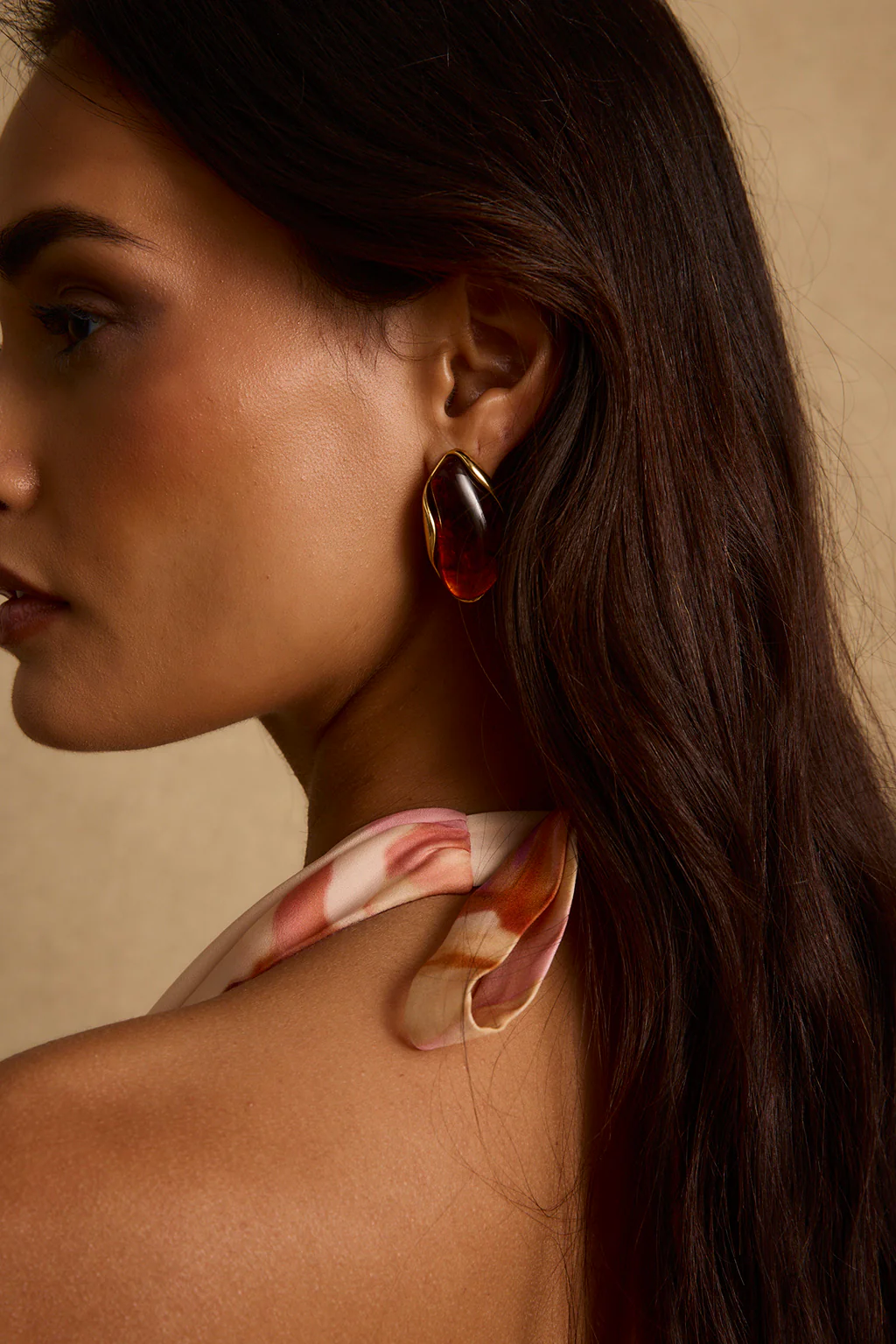 Veda Amber Stone Earrings - Image 2