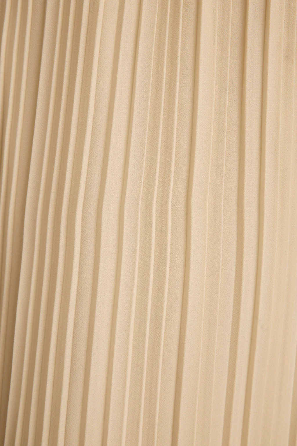 Zaria Cream Plisse Pants - Image 9